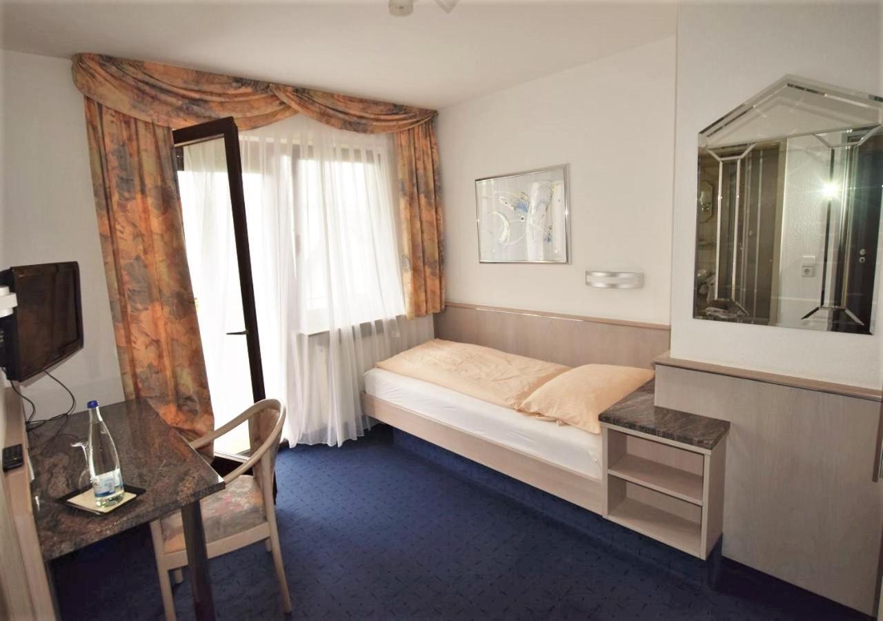 פילדרשטאט Hotel Alena - Kontaktlos Check-In מראה חיצוני תמונה